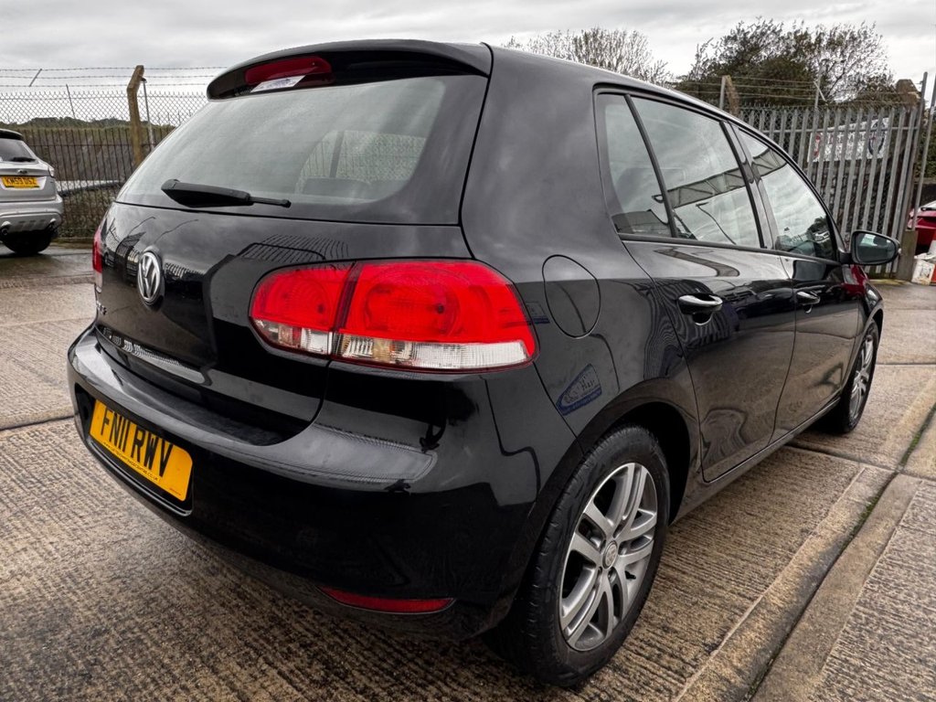 Used Volkswagen Golf 2011 for sale - 76559025: Photo 9