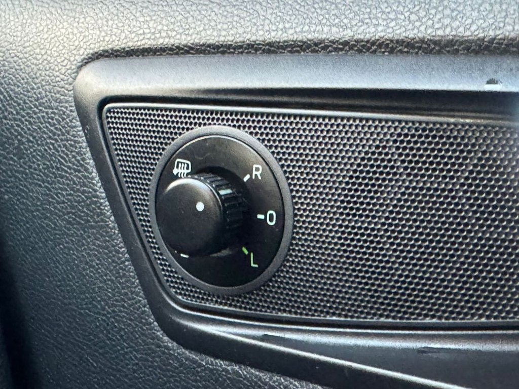 Used Skoda Yeti 2013 for sale - 77293275: Photo 33