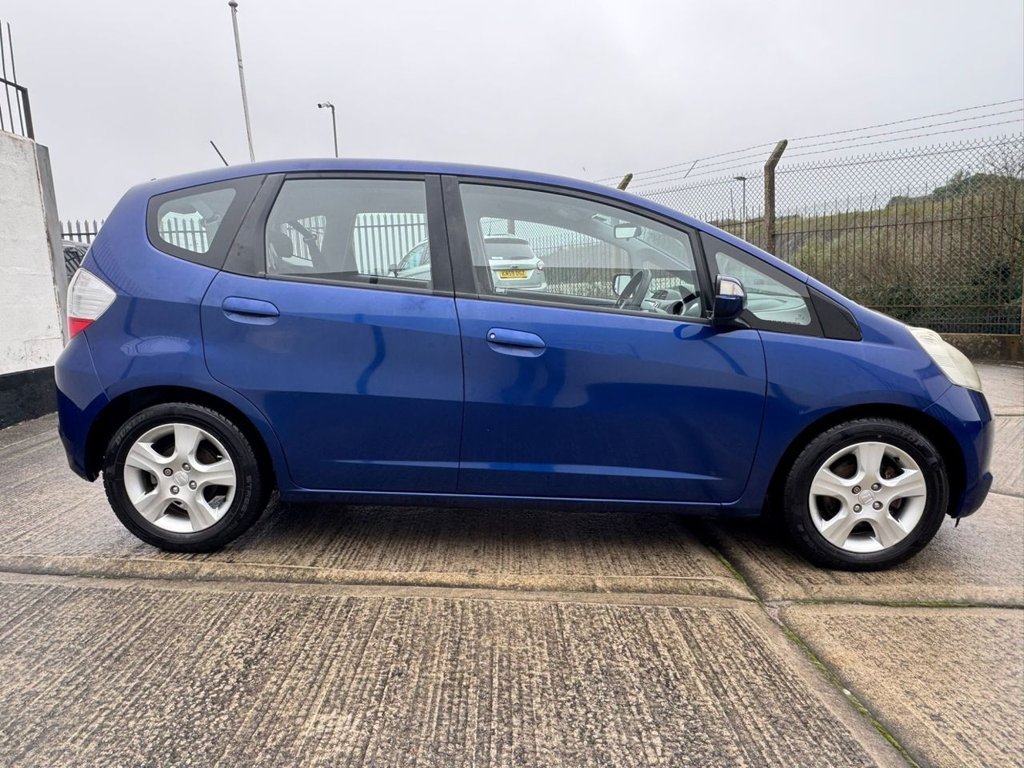 Used Honda Jazz 2009 for sale - 76724750: Photo 11