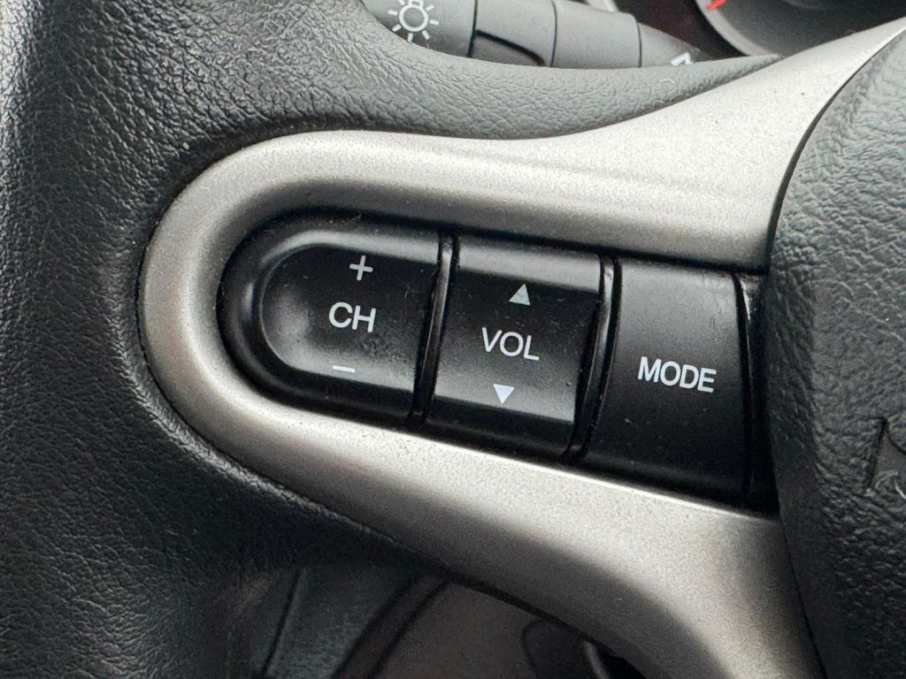 Used Honda Jazz 2009 for sale - 76724750: Photo 21