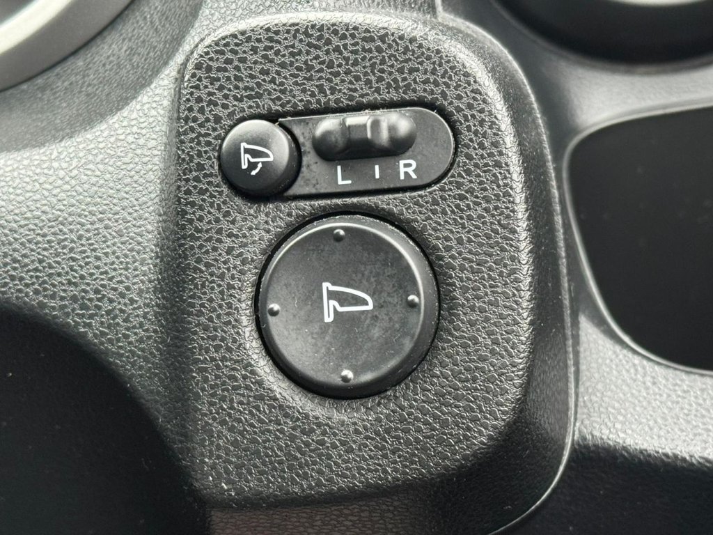 Used Honda Jazz 2009 for sale - 76724750: Photo 24