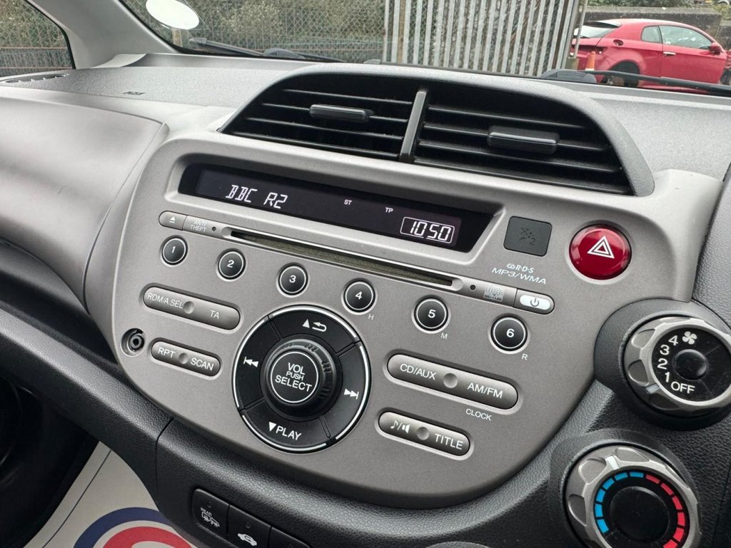 Used Honda Jazz 2009 for sale - 76724750: Photo 27