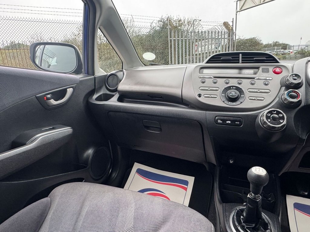 Used Honda Jazz 2009 for sale - 76724750: Photo 29