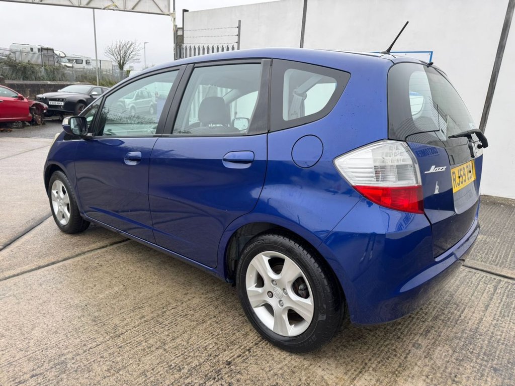 Used Honda Jazz 2009 for sale - 76724750: Photo 3