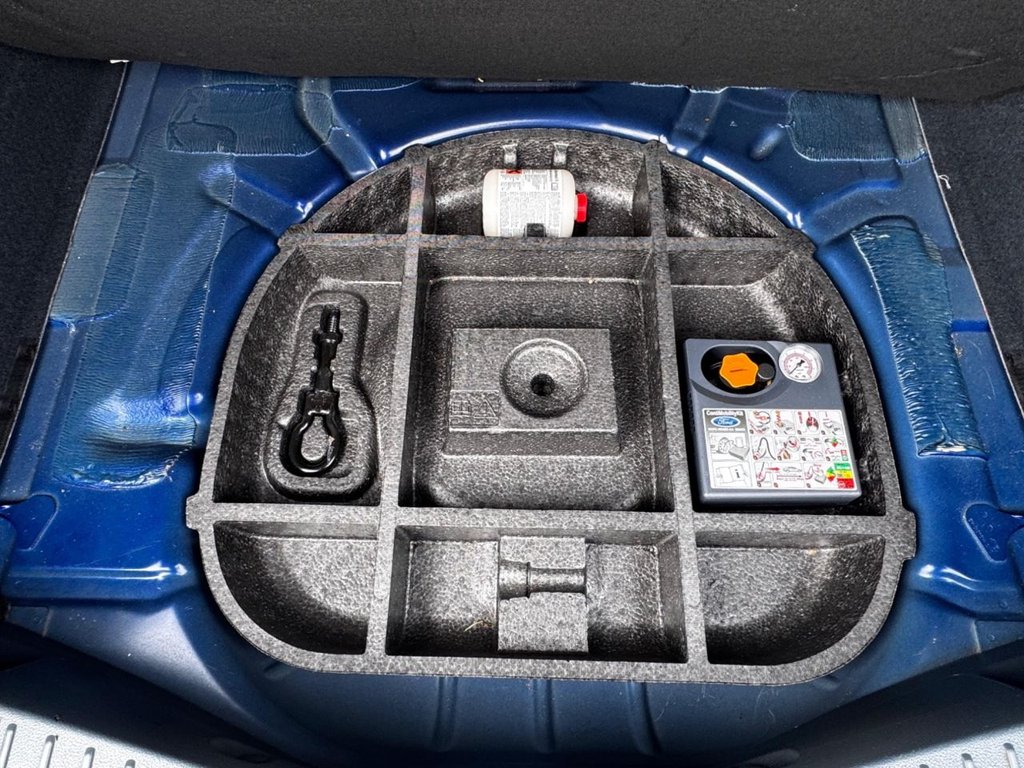 Used Ford C-Max 2015 for sale - 78083140: Photo 8