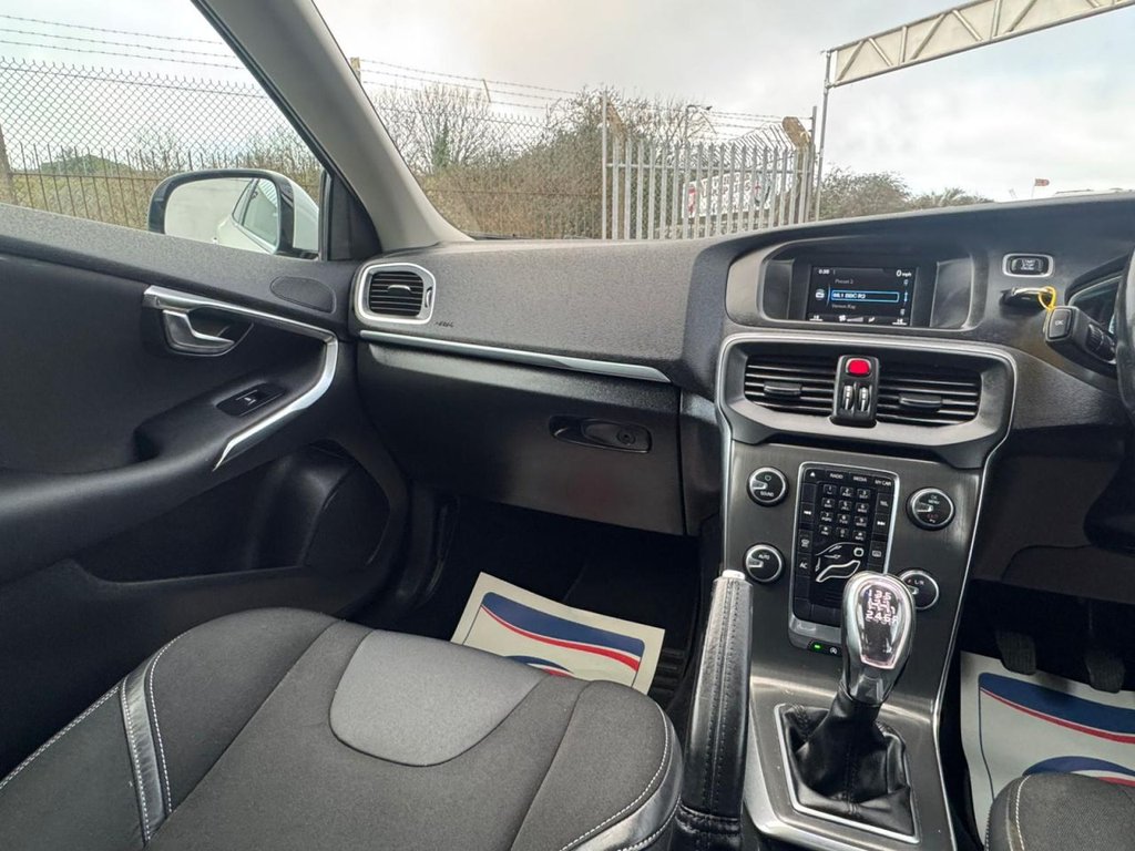 Used Volvo V40 2012 for sale - 77981497: Photo 28