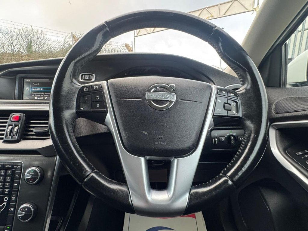 Used Volvo V40 2012 for sale - 77981497: Photo 31
