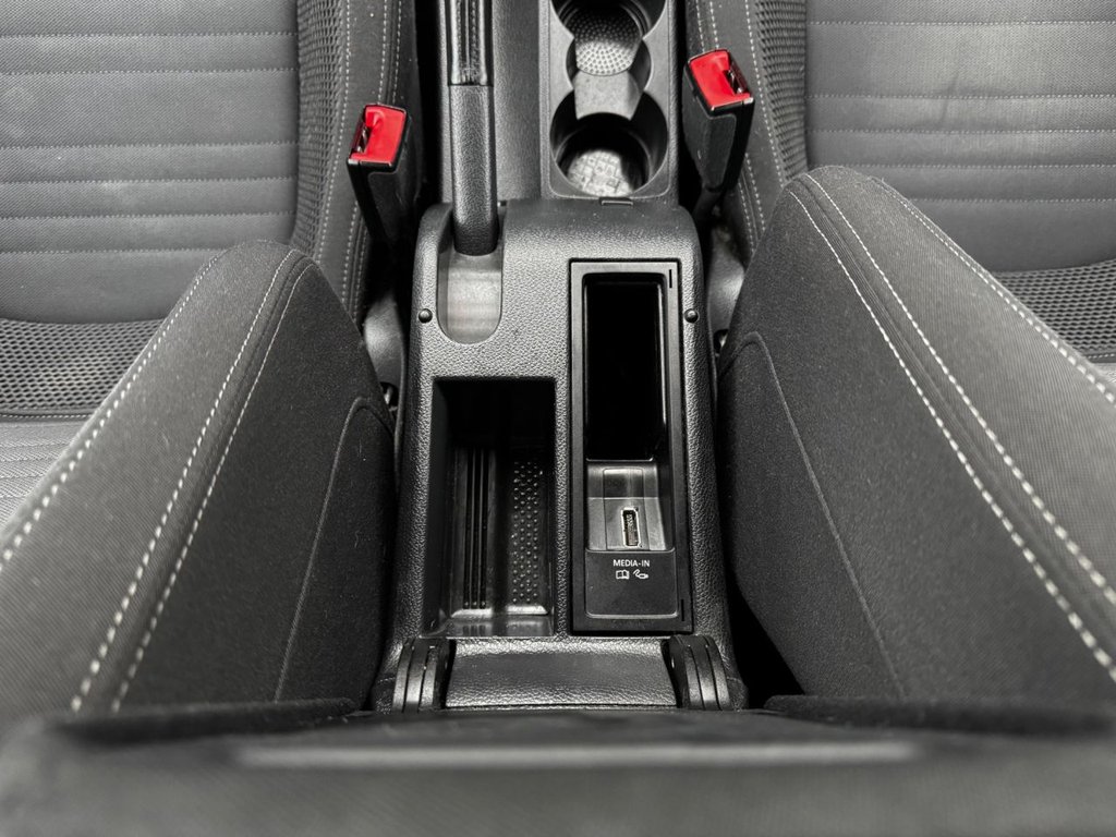 Used Volkswagen Scirocco 2013 for sale - 77572033: Photo 17