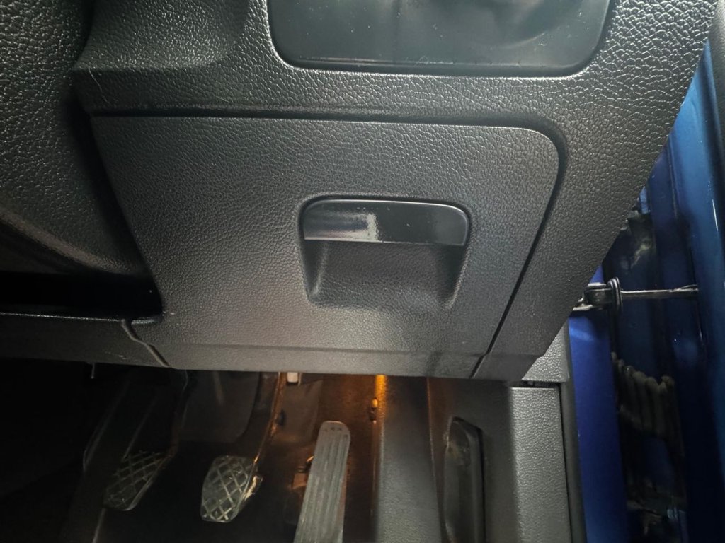 Used Volkswagen Scirocco 2013 for sale - 77572033: Photo 23