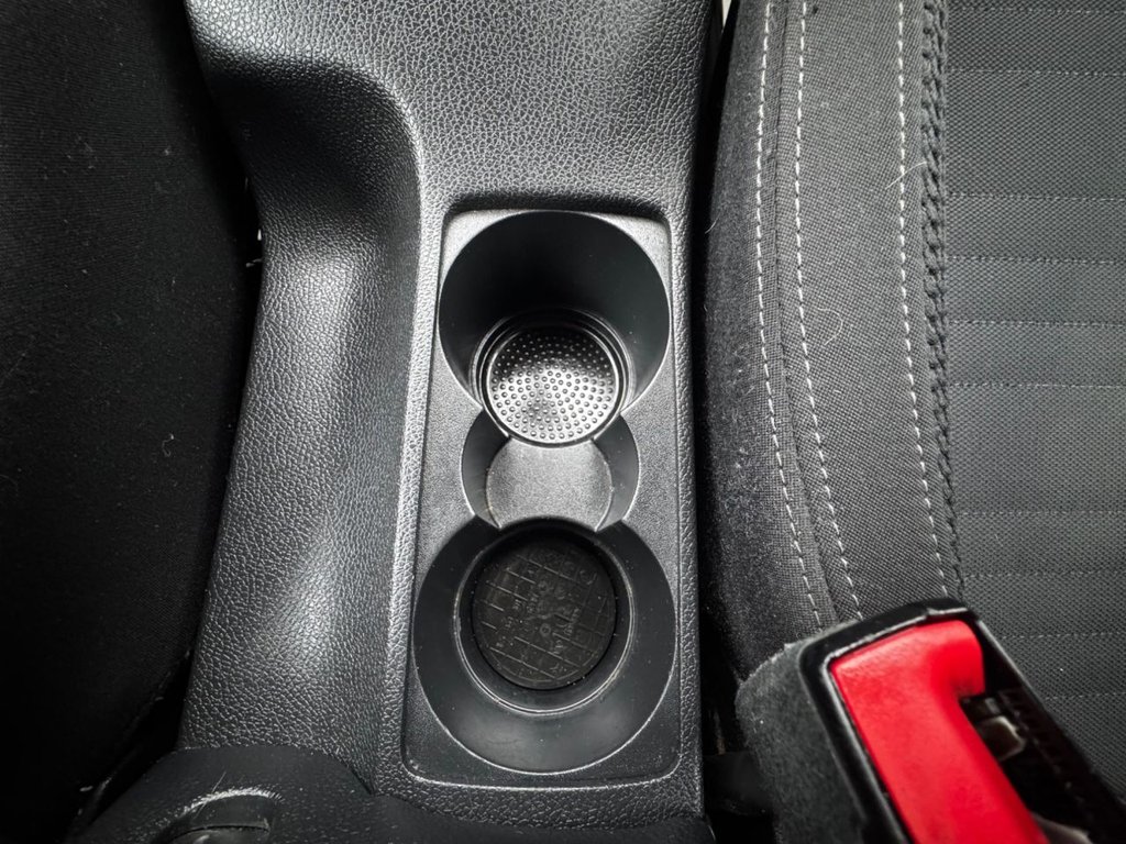 Used Volkswagen Scirocco 2013 for sale - 77572033: Photo 32