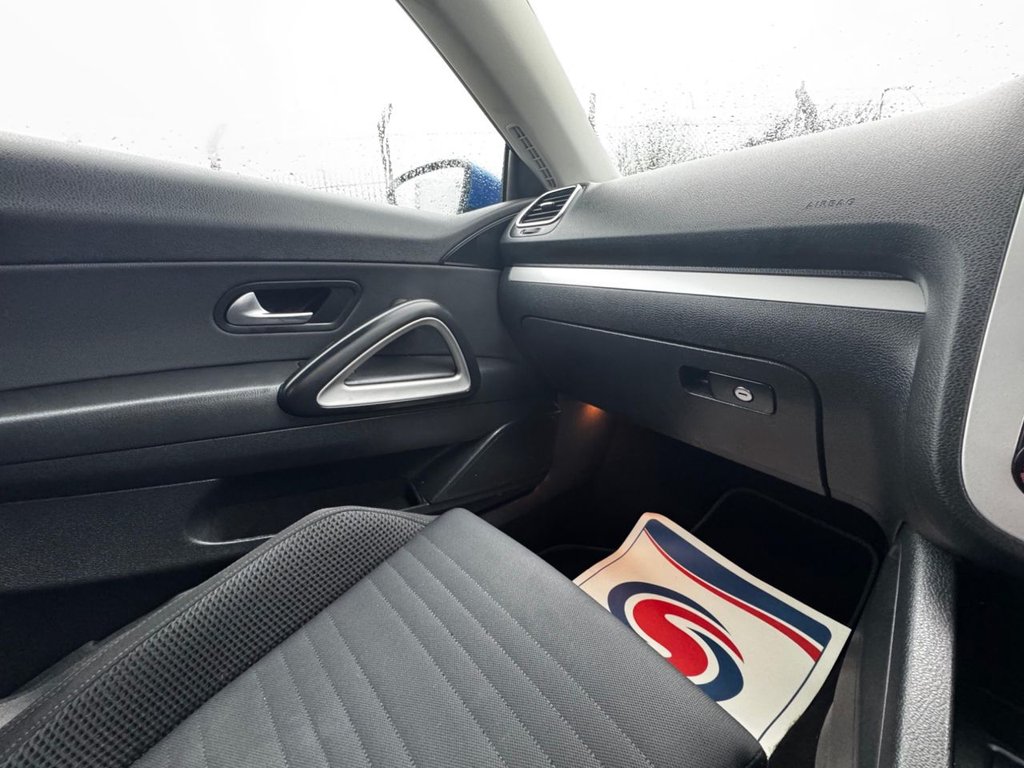 Used Volkswagen Scirocco 2013 for sale - 77572033: Photo 35