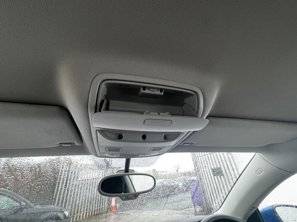 Used Volkswagen Scirocco 2013 for sale - 77572033: Photo 40