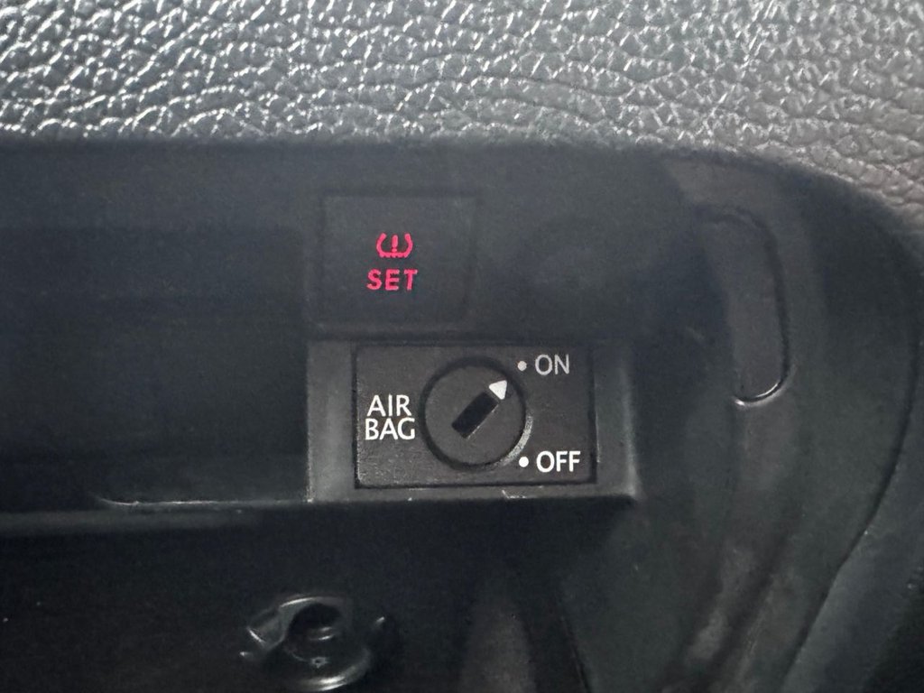 Used Volkswagen Scirocco 2013 for sale - 77572033: Photo 44