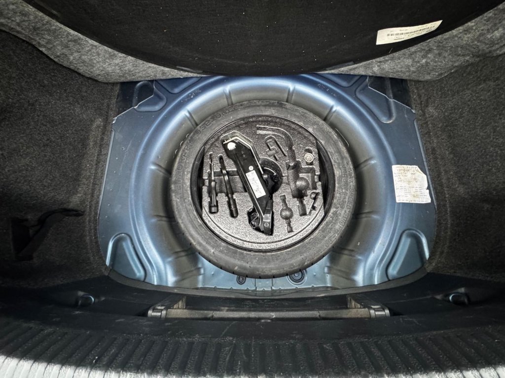 Used Volkswagen Scirocco 2013 for sale - 77572033: Photo 8