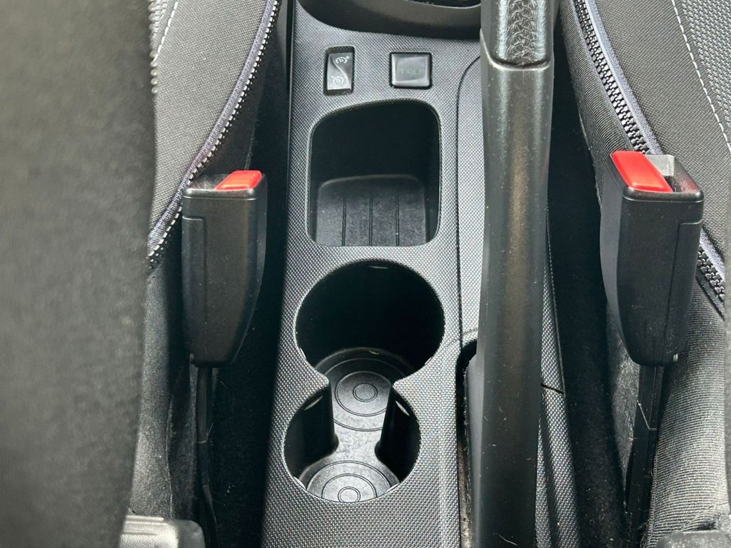 Used Renault Captur 2015 for sale - 77427780: Photo 20