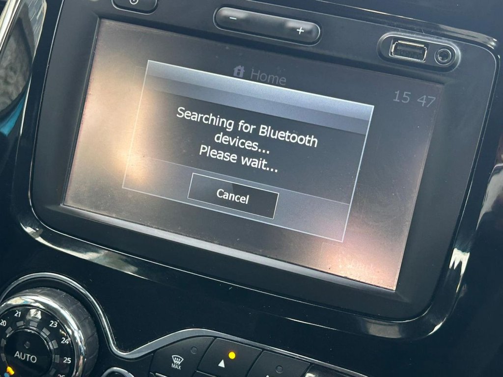 Used Renault Captur 2015 for sale - 77427780: Photo 43