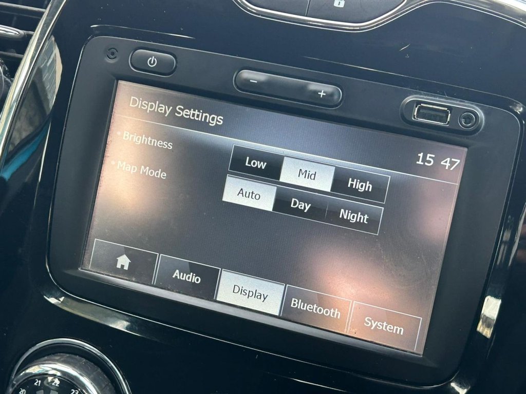 Used Renault Captur 2015 for sale - 77427780: Photo 46