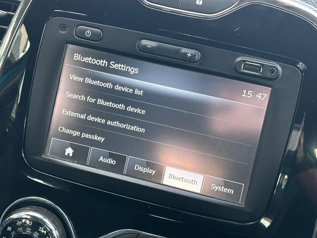 Used Renault Captur 2015 for sale - 77427780: Photo 47