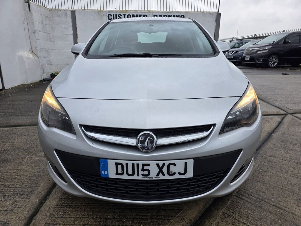 Used Vauxhall Astra 2015 for sale - 76883352: Photo 11