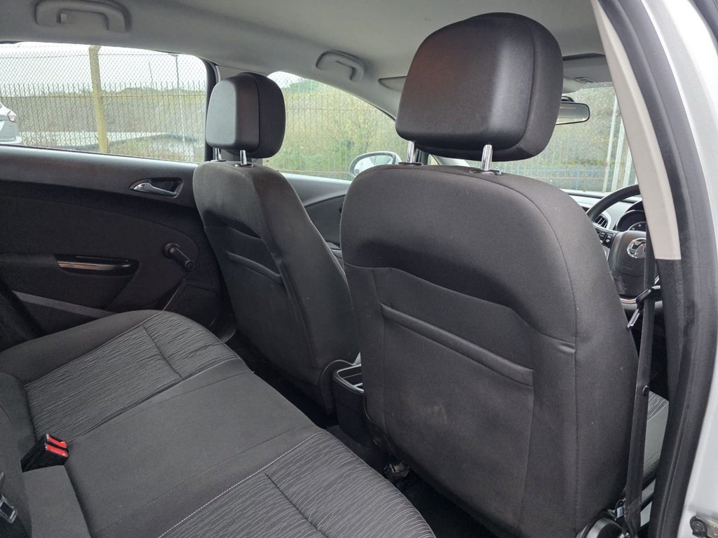 Used Vauxhall Astra 2015 for sale - 76883352: Photo 14