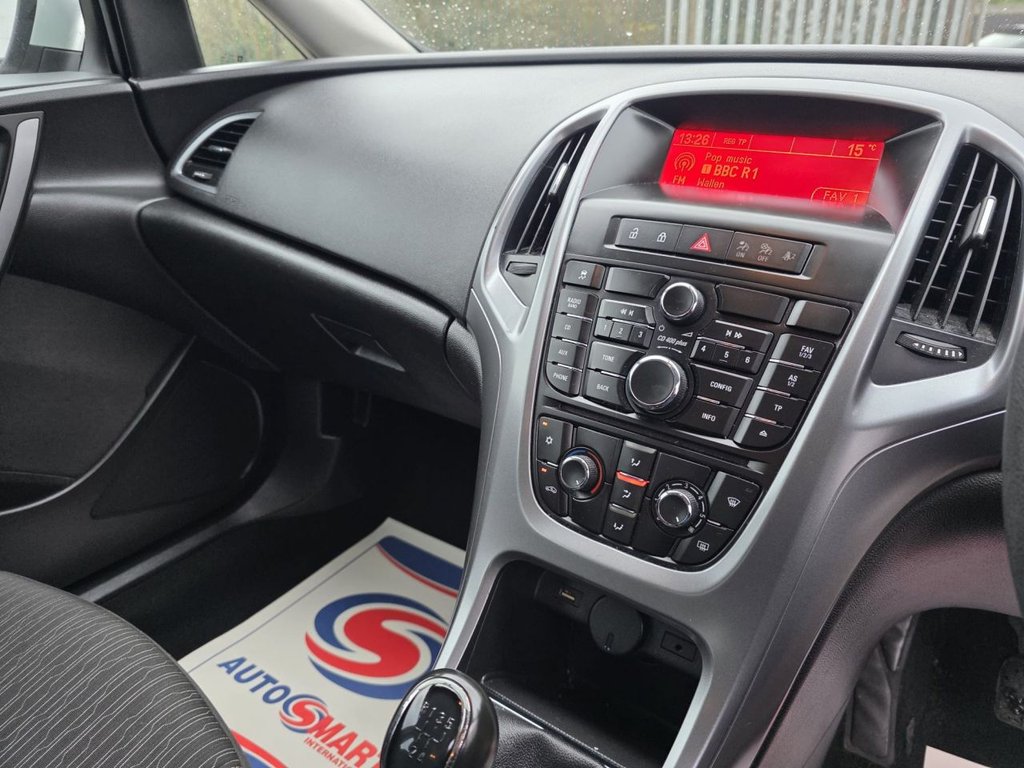 Used Vauxhall Astra 2015 for sale - 76883352: Photo 26
