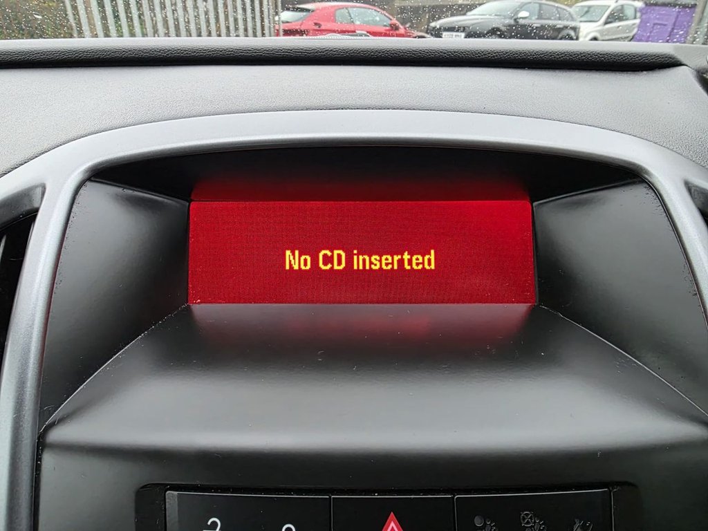 Used Vauxhall Astra 2015 for sale - 76883352: Photo 32