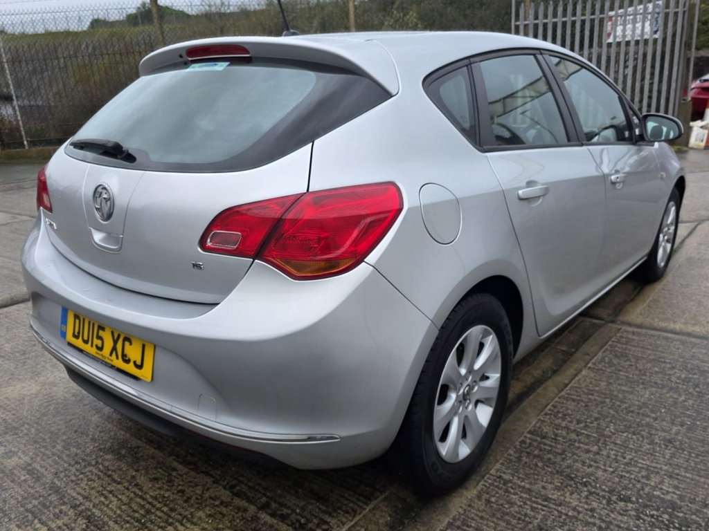 Used Vauxhall Astra 2015 for sale - 76883352: Photo 8