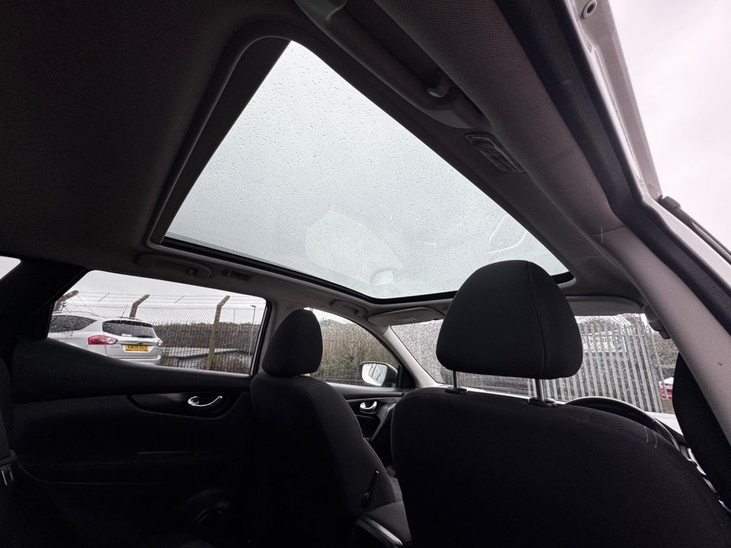 Used Nissan Qashqai 2015 for sale - 77263728: Photo 17