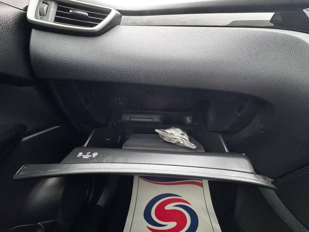 Used Nissan Qashqai 2015 for sale - 77263728: Photo 36