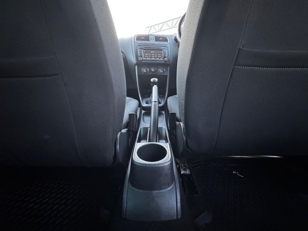 Used Volkswagen Polo 2011 for sale - 76962675: Photo 18