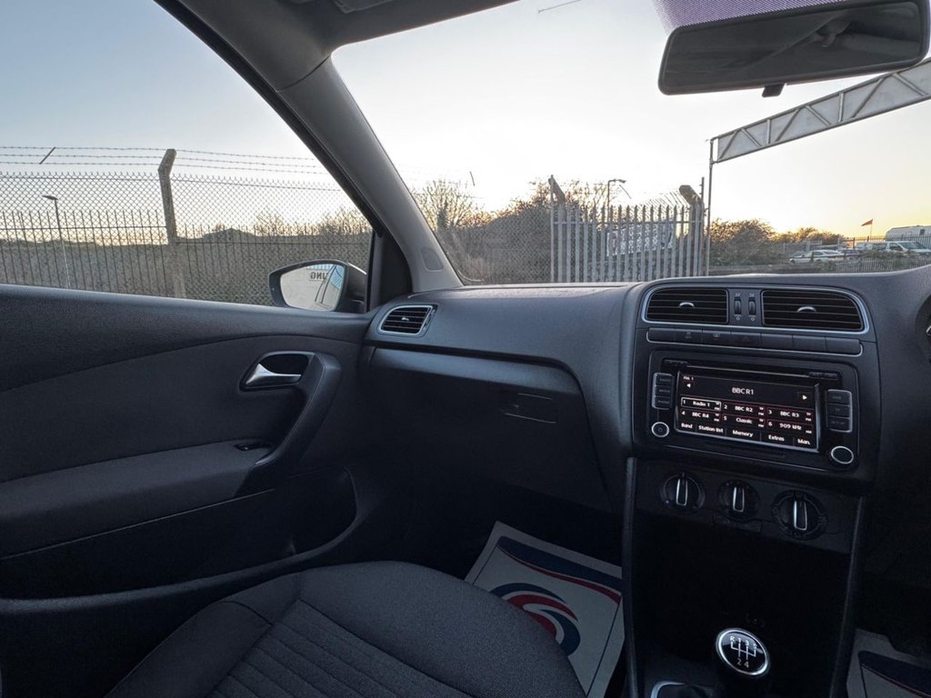Used Volkswagen Polo 2011 for sale - 76962675: Photo 21