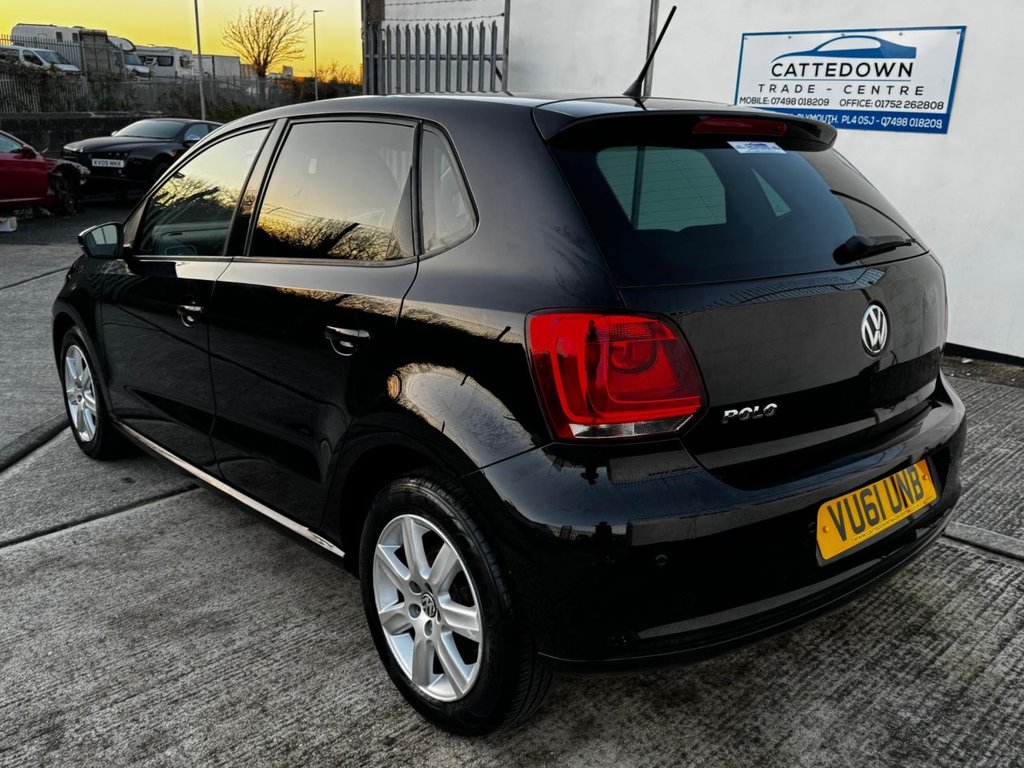 Used Volkswagen Polo 2011 for sale - 76962675: Photo 3