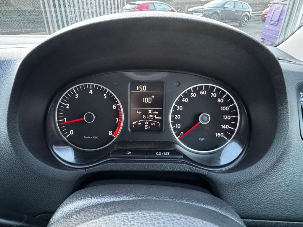 Used Volkswagen Polo 2011 for sale - 76962675: Photo 37