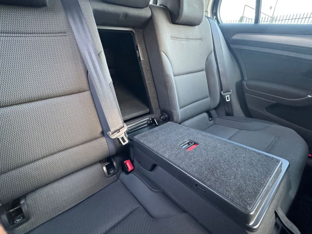 Used Volkswagen Golf 2013 for sale - 76610256: Photo 18