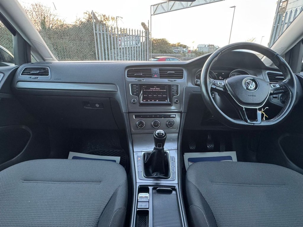 Used Volkswagen Golf 2013 for sale - 76610256: Photo 21