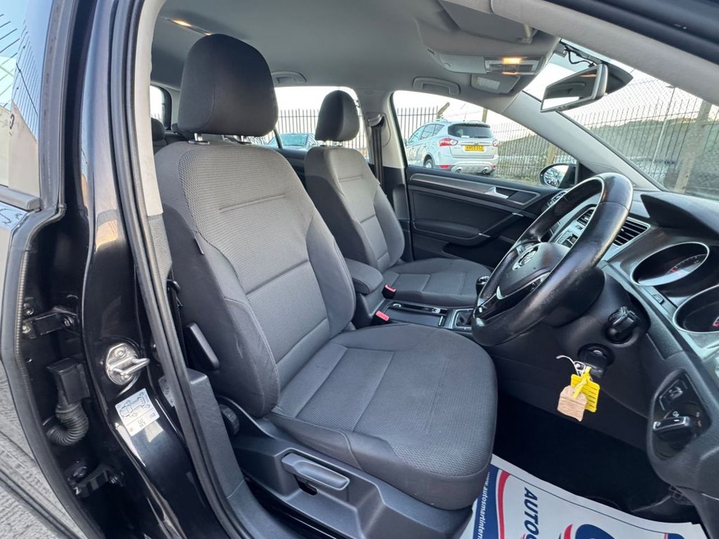 Used Volkswagen Golf 2013 for sale - 76610256: Photo 37