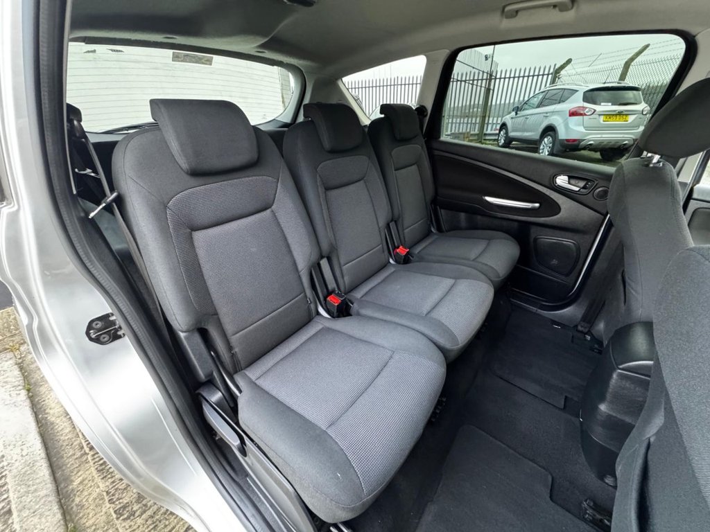 Used Ford S-Max 2009 for sale - 76848310: Photo 16