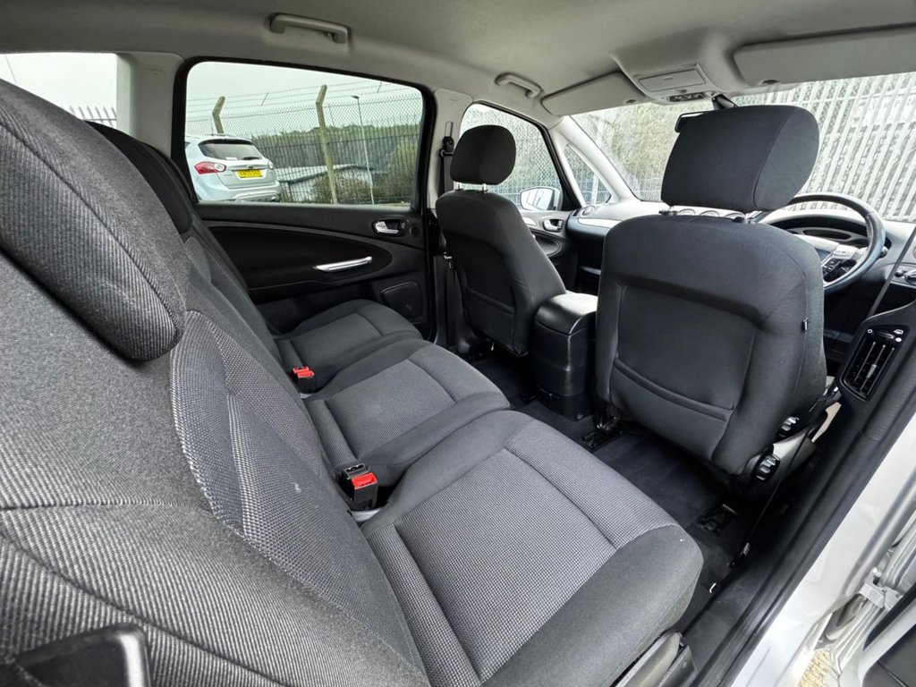 Used Ford S-Max 2009 for sale - 76848310: Photo 17