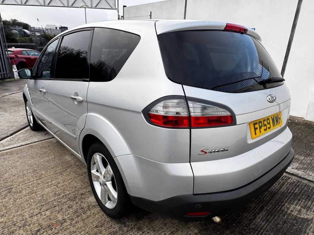 Used Ford S-Max 2009 for sale - 76848310: Photo 3