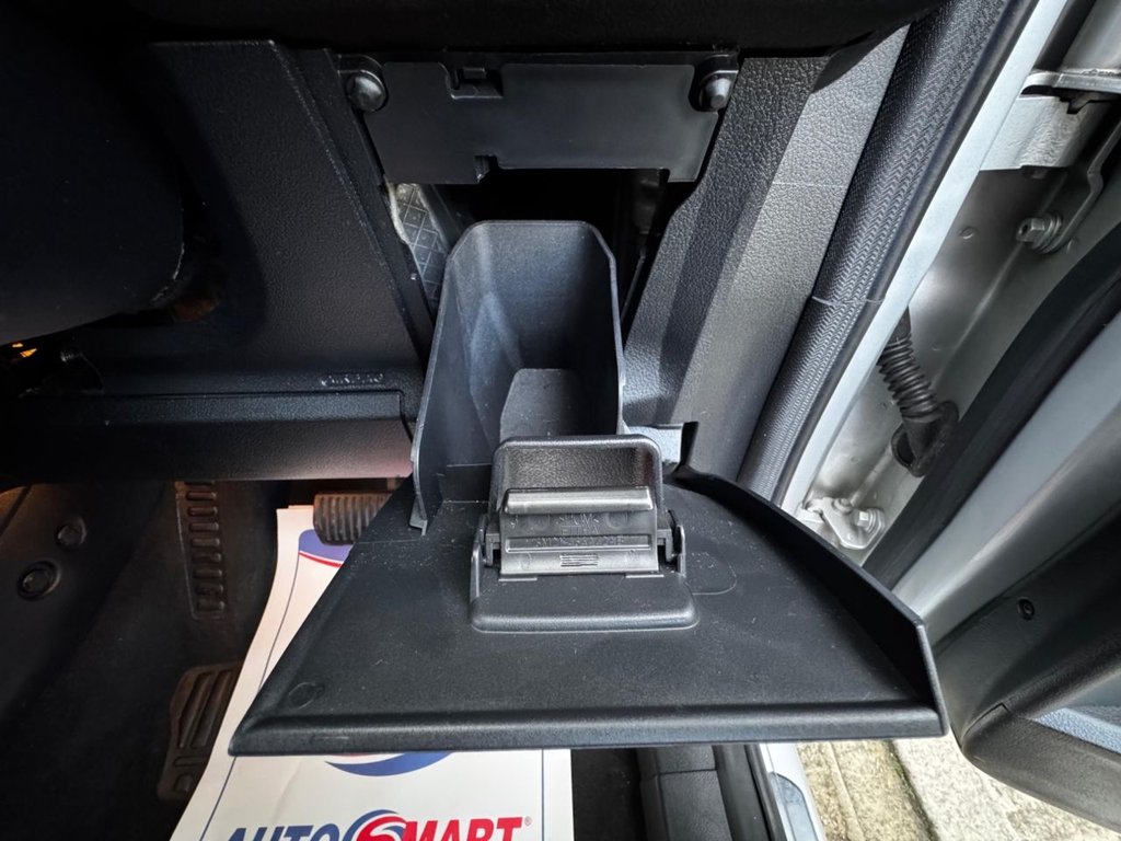 Used Ford S-Max 2009 for sale - 76848310: Photo 39