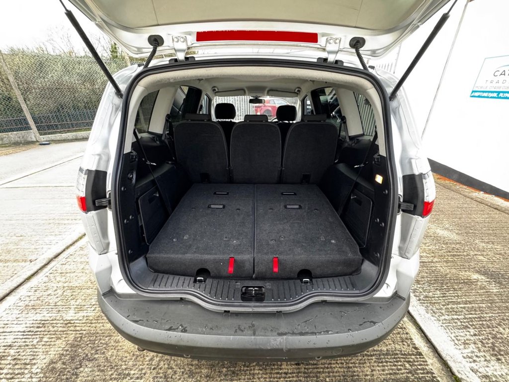 Used Ford S-Max 2009 for sale - 76848310: Photo 8