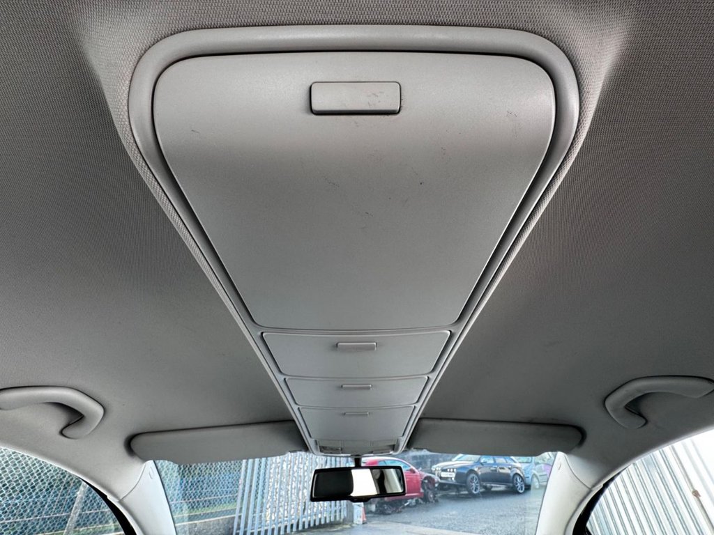 Used Volkswagen Golf Plus 2007 for sale - 76797950: Photo 25