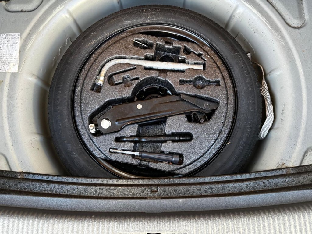 Used Volkswagen Golf Plus 2007 for sale - 76797950: Photo 8