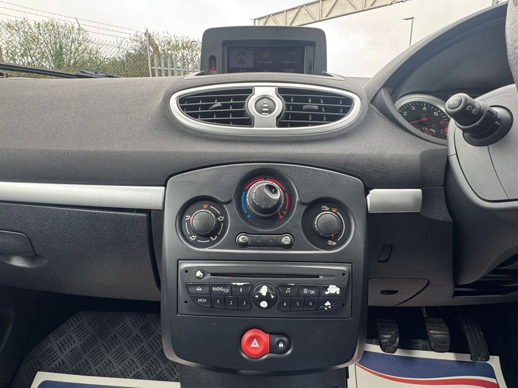 Used Renault Clio 2010 for sale - 78124459: Photo 15
