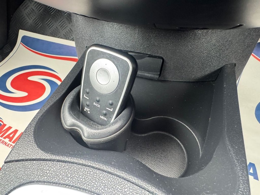 Used Renault Clio 2010 for sale - 78124459: Photo 19