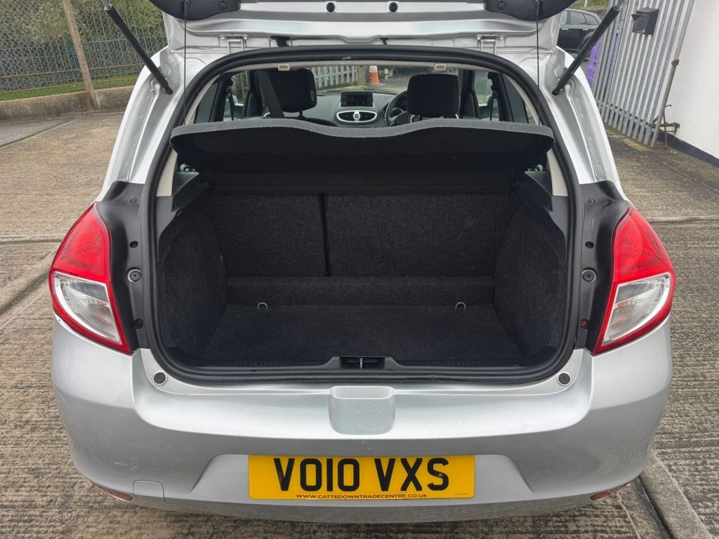 Used Renault Clio 2010 for sale - 78124459: Photo 5