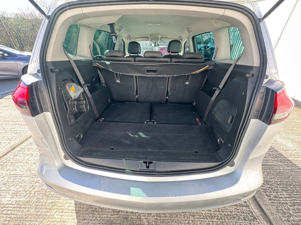 Used Vauxhall Zafira 2015 for sale - 77941762: Photo 10