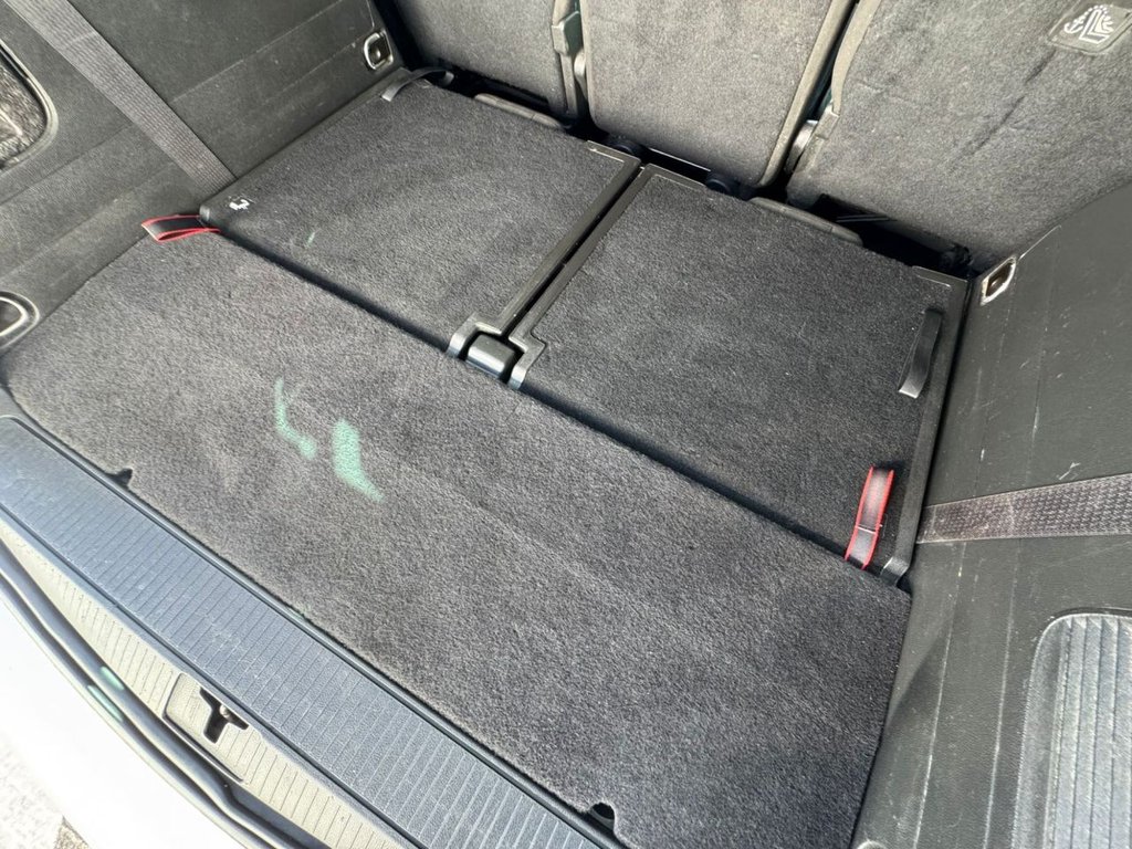 Used Vauxhall Zafira 2015 for sale - 77941762: Photo 11