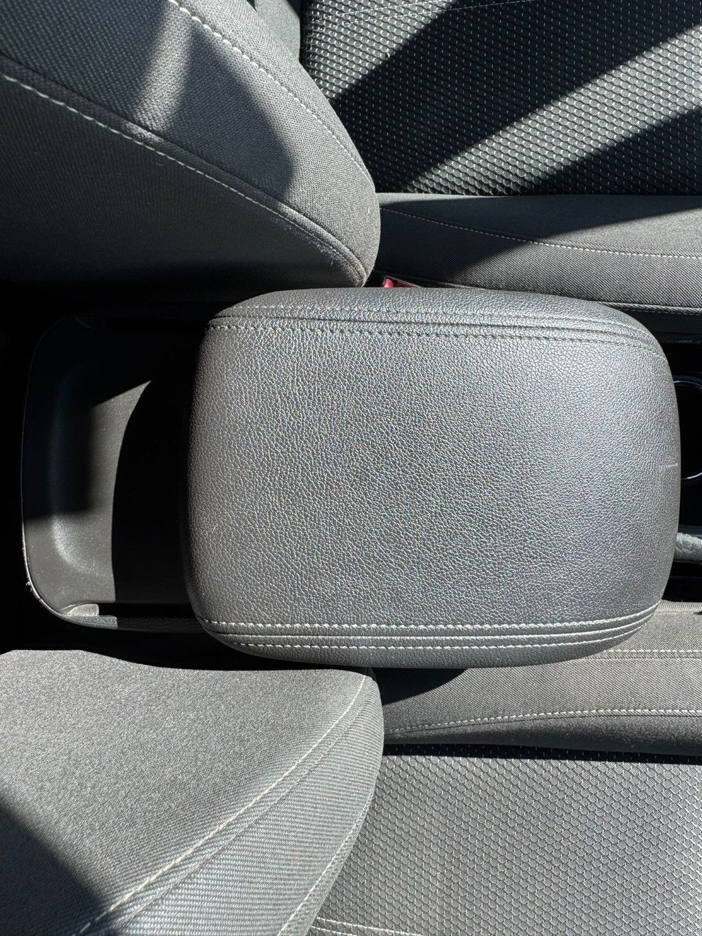 Used Vauxhall Zafira 2015 for sale - 77941762: Photo 23