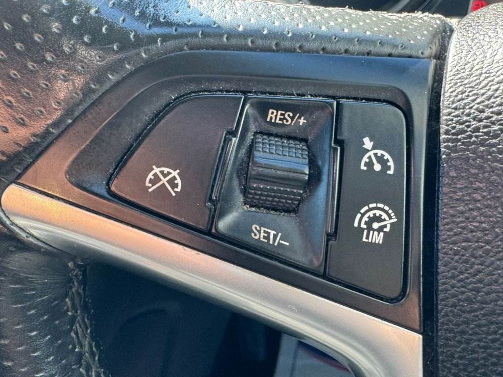 Used Vauxhall Zafira 2015 for sale - 77941762: Photo 34